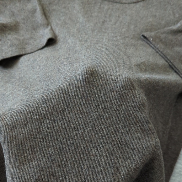 Everlane Ribbed Shirt - Picture 3 of 4